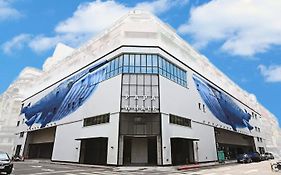 Hotel Papa Whale